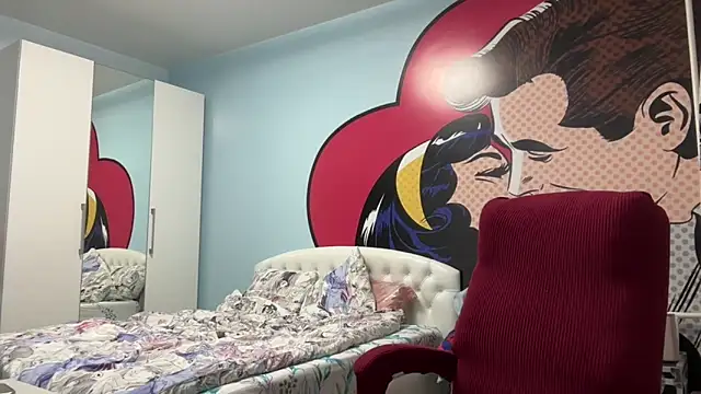 Snapshot of yunasuka chatting on 02/26/25, 10:26 yunasuka online show from 02/26/25, 10:26