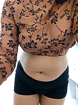 lizzzziee online show from 01/19/25, 07:15