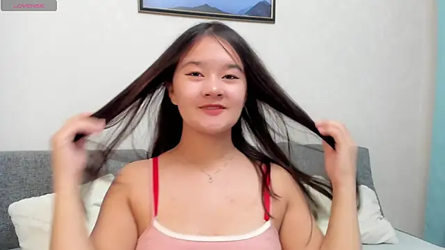 Maekko online show from 10/14/25, 02:28