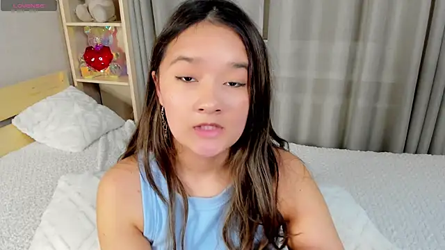 Maekko online show from 03/11/25, 05:02