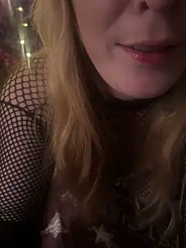 kayNkris online show from 12/22/25, 09:20