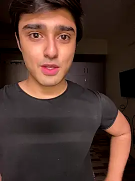 sunny49477 online show from 10/10/25, 05:14