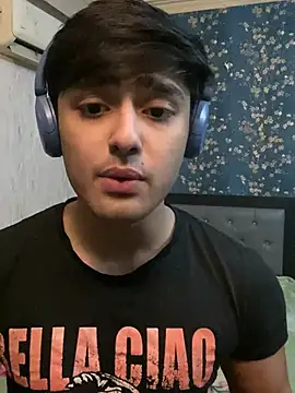 sunny49477 online show from 02/20/25, 01:51