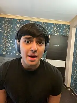 sunny49477 online show from 12/31/24, 08:59