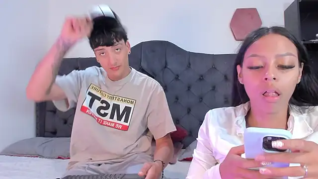 two milkyway online show from 04/09/26, 01:17