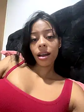 Snapshot of two_milkyway chatting on 12/05/25, 08:17 two milkyway online show from 12/05/25, 08:17