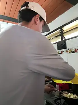 two milkyway online show from 03/23/26, 04:07