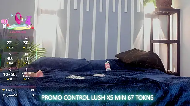 Snapshot of Samantha__cooper chatting on 03/07/25, 04:44 Samantha  cooper online show from 03/07/25, 04:44