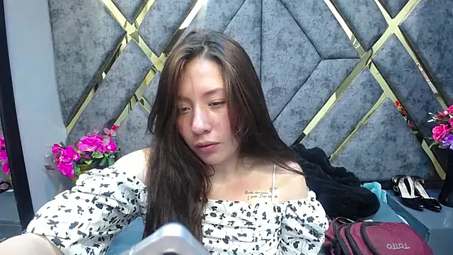 alison deep online show from 04/22/26, 03:24