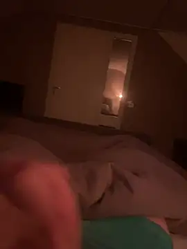 Dutch pussy lover online show from 01/19/25, 06:00