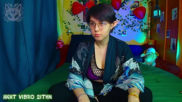 TrickyKitsune online show from 03/20/26, 02:51