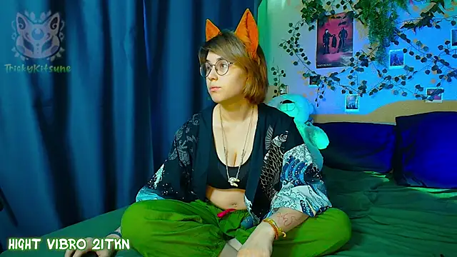 TrickyKitsune online show from 05/23/26, 03:00