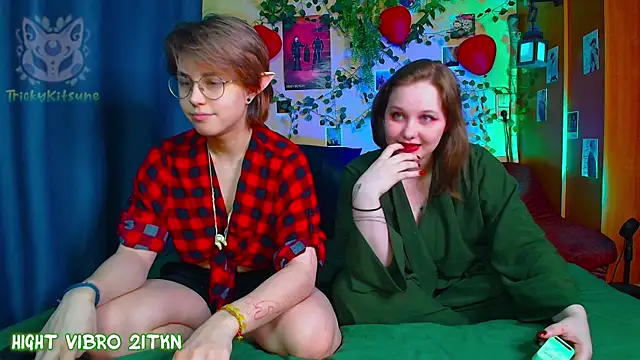 TrickyKitsune online show from 04/16/26, 03:46