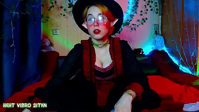 Snapshot of TrickyKitsune chatting on 02/16/25, 03:16 TrickyKitsune online show from 02/16/25, 03:16