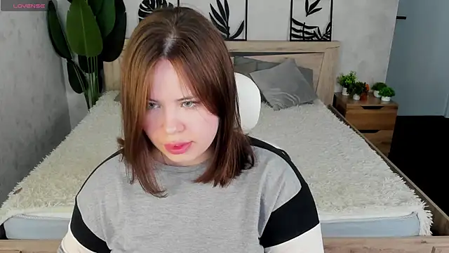 EricaElliott online show from 04/23/26, 09:16