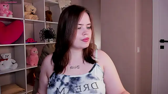 EricaElliott online show from 11/18/25, 09:34