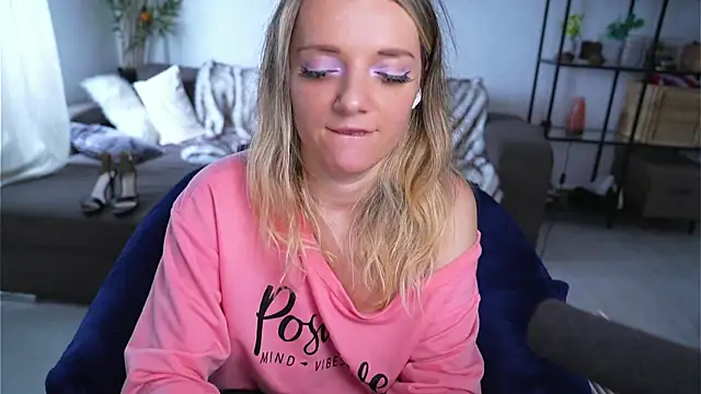 Magnetic Amy online show from 03/12/25, 04:02