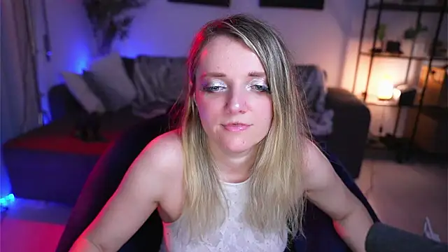 Magnetic Amy online show from 03/01/25, 04:22