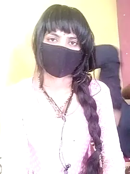 Snapshot of Coupleshow47 chatting on 03/23/25, 07:20 Coupleshow47 online show from 03/23/25, 07:20