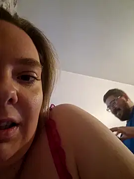 OFChloVIPxx online show from 03/14/25, 11:00