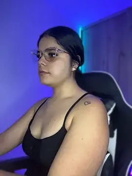 pretty angela1 online show from 05/20/26, 11:46