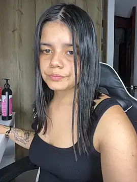 pretty angela1 online show from 12/23/25, 05:40