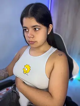 pretty angela1 online show from 05/04/26, 04:10