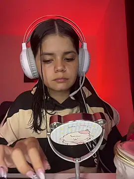 pretty angela1 online show from 11/11/25, 05:24