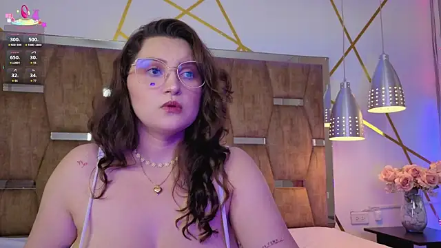 LunaPleasure online show from 09/23/25, 05:14