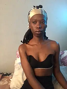 xxSexyTalia28 online show from 02/18/26, 08:55