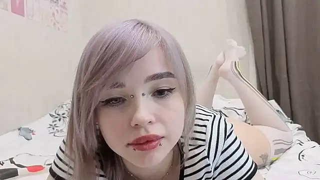 emodreamgirl online show from 04/16/26, 10:23