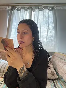 indira k online show from 11/26/25, 03:23