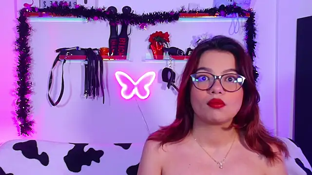 EmiF26 online show from 10/28/25, 02:12