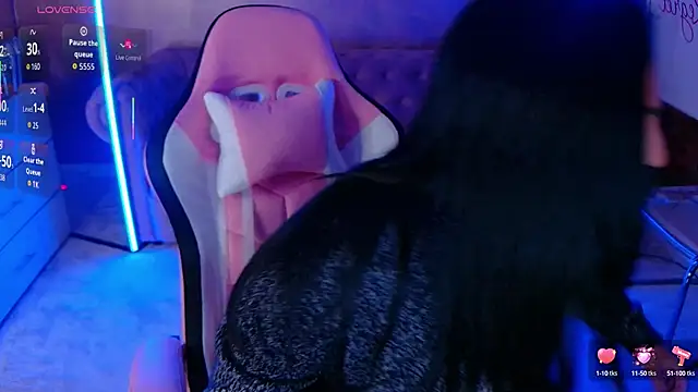 evanew  online show from 10/24/25, 04:50