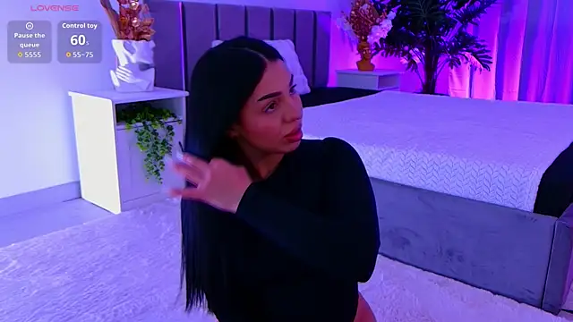 Snapshot of evanew_ chatting on 04/10/26, 05:31 evanew online show from 04/10/26, 05:31