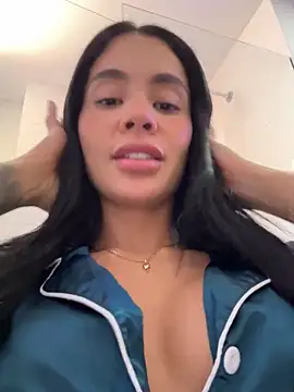 Karol Towers online show from 03/02/25, 04:36