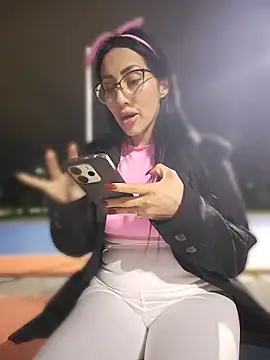 Snapshot of Isabellitasexi38 chatting on 01/17/26, 03:21 Isabellitasexi38 online show from 01/17/26, 03:21