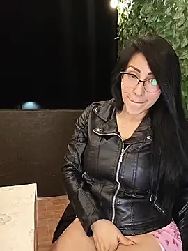 Isabellitasexi38 online show from 04/22/26, 02:51