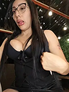 Snapshot of Isabellitasexi38 chatting on 02/20/26, 06:26 Isabellitasexi38 online show from 02/20/26, 06:26