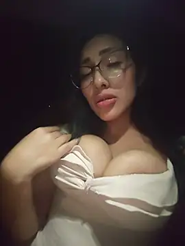 Snapshot of Isabellitasexi38 chatting on 02/10/26, 03:38 Isabellitasexi38 online show from 02/10/26, 03:38