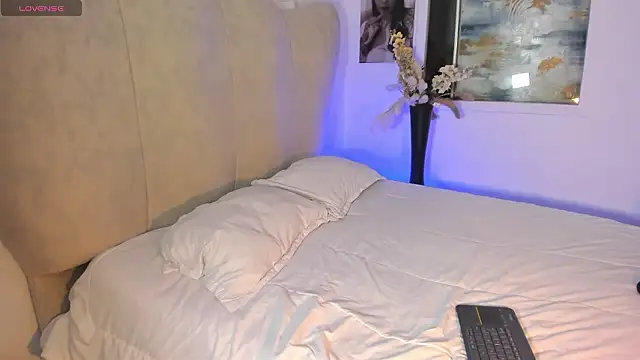 rachaeldeckard   online show from 03/21/26, 04:14