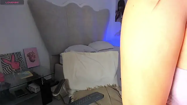 rachaeldeckard   online show from 04/09/26, 10:27