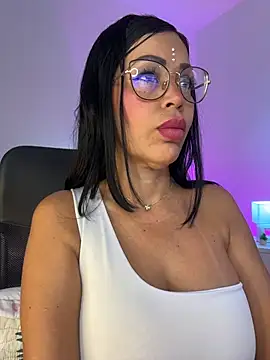 KarolRubi1 online show from 03/15/26, 07:10