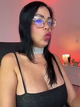 KarolRubi1 online show from 05/19/26, 01:56