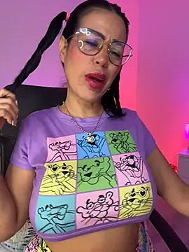 KarolRubi1 online show from 04/17/26, 11:18