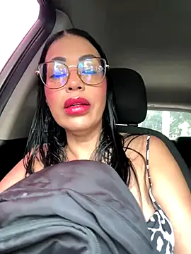 KarolRubi1 online show from 11/10/25, 01:16