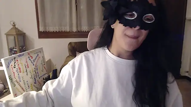 Snapshot of LasolitaAuri chatting on 03/01/25, 10:42 LasolitaAuri online show from 03/01/25, 10:42