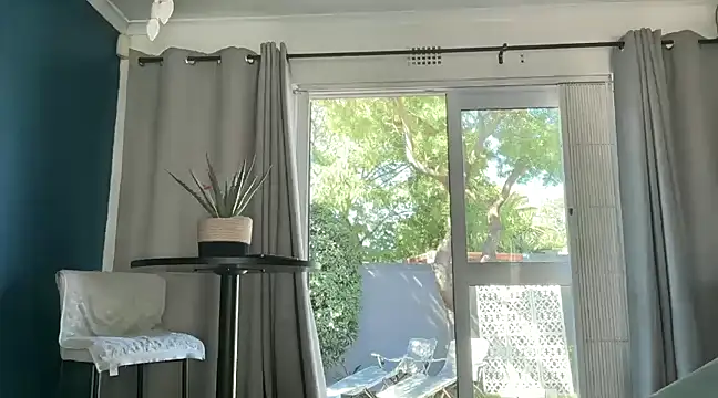 Snapshot of newtradeguru chatting on 12/25/24, 07:57 newtradeguru online show from 12/25/24, 07:57