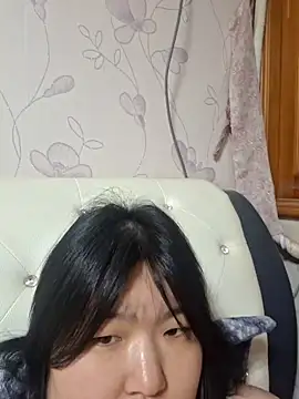 Lee0613 online show from 12/31/24, 12:36