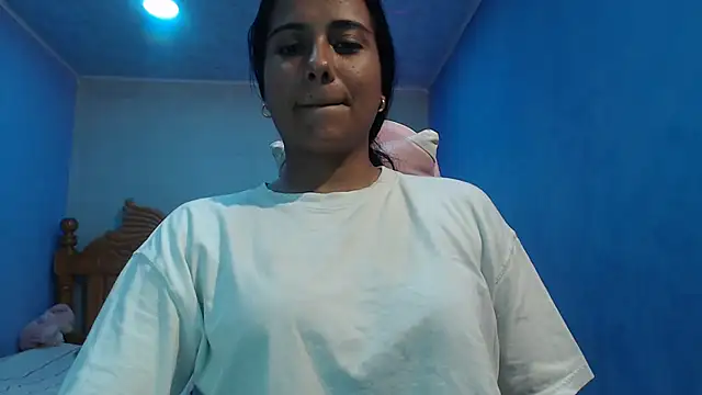 Coral0403 online show from 12/23/25, 02:11